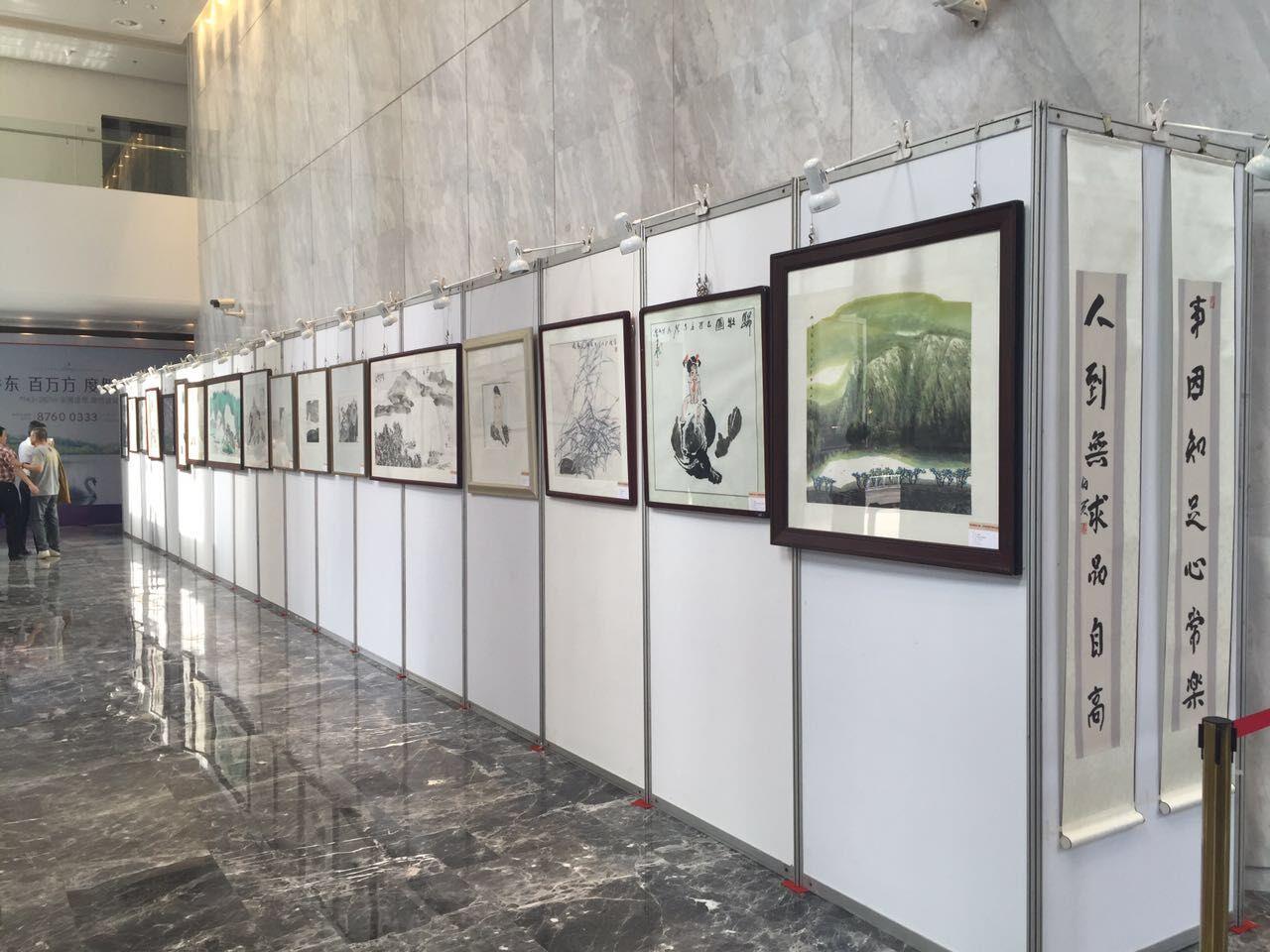 武汉八棱柱展板租赁 画展展板租赁 摄影展展板租赁